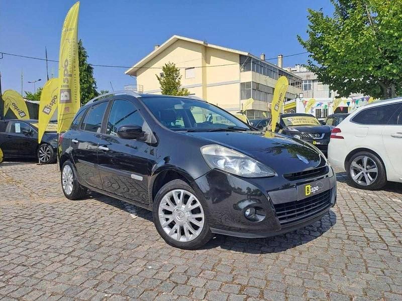 Preto Usado 2011 Renault Clio II Carrinha | € 8.997 - Imagem 1/4