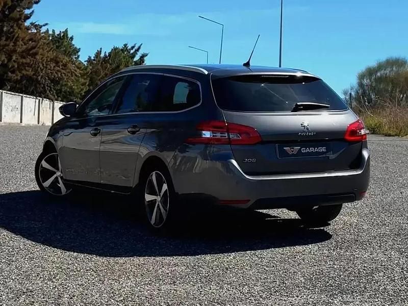 Usado Peugeot 308 SW Allure 120 HP (88 kW) 2017 Cinzento Carrinha