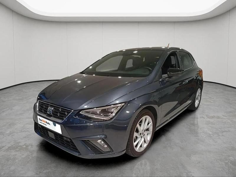 Cinzento Usado 2024 Seat Ibiza | € 18.750 (Caro) - Imagem 1/4