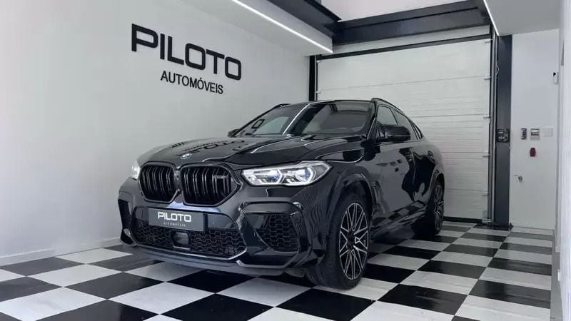 Preto Usado 2020 BMW X6 M Competition Edition SUV | € 129.990 - Imagem 1/4
