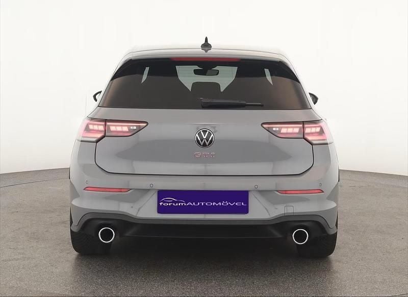 Usado VW Golf VIII 265 HP (194 kW) 2025 Cinzento