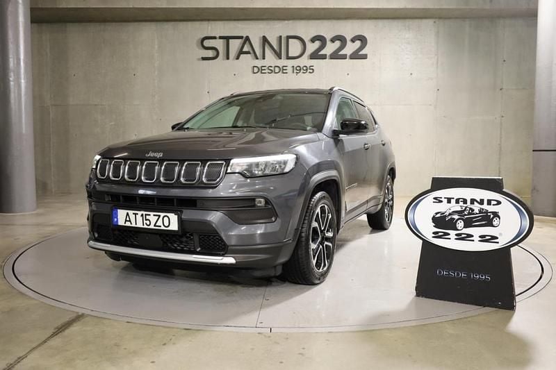 Cinza Usado 2022 Jeep Compass Limited SUV | € 25.850 (Preço justo) - Imagem 1/4