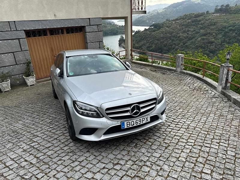 Cinzento Usado 2020 Mercedes C300 Carrinha | € 23.990 (Super Preço) - Imagem 1/4