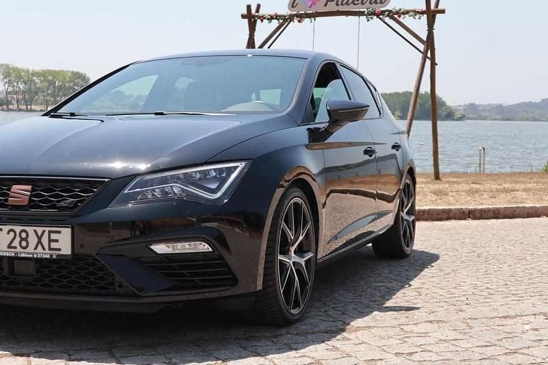 Usado Seat Leon CUPRA 290 HP (213 kW) 2019 Preto