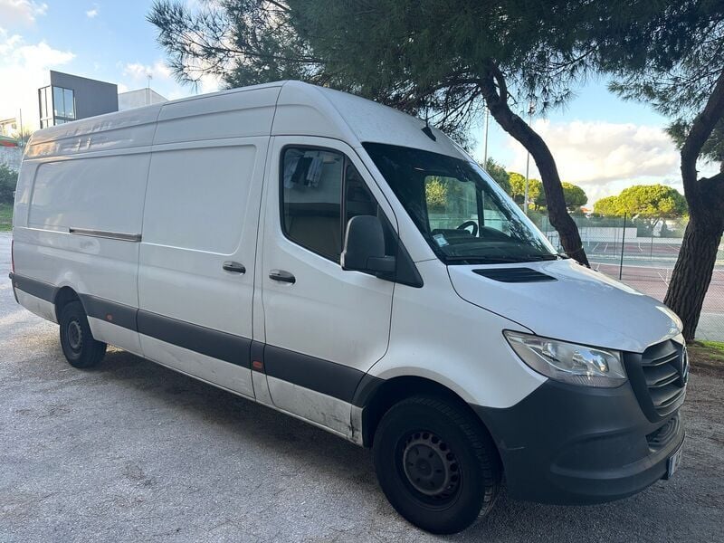 Branco Usado 2021 Mercedes Sprinter Van | € 16.990 (Caro) - Imagem 1/4