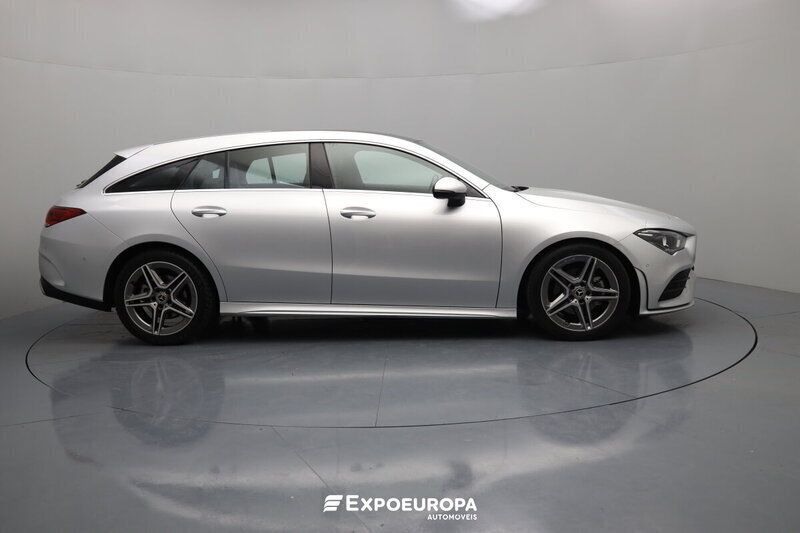 Usado Mercedes CLA180 AMG 116 HP (85 kW) 2022 Prata Sedan