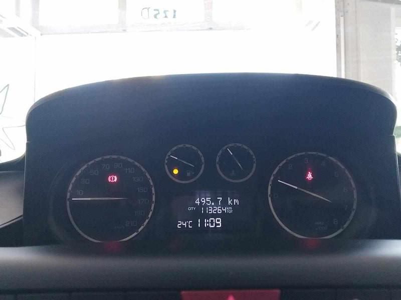 Usado Lancia Ypsilon 69 HP (50 kW) 2013 Outra Citadino