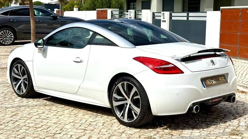 Usado Peugeot RCZ GT-line 200 HP (147 kW) 2015 Branco Coupé