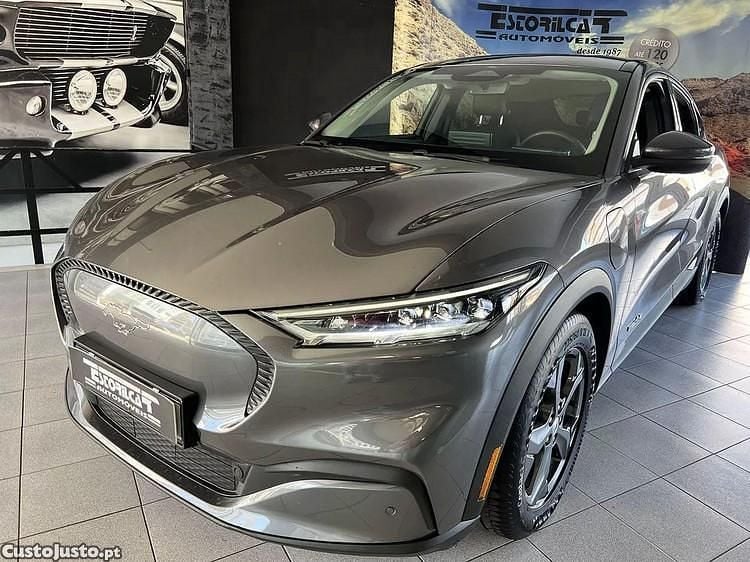 Outra Usado 2021 Ford Mustang Mach-E SUV | € 32.800 (Preço justo) - Imagem 1/1