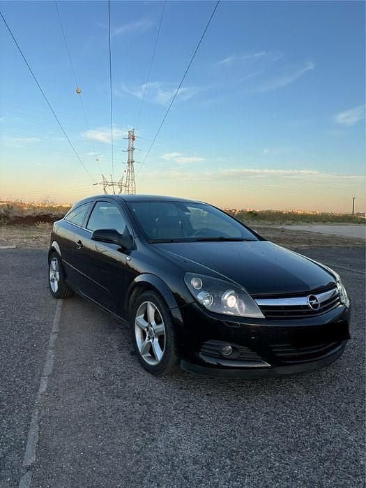 Usado 2006 Opel Astra GTC | € 7.000 (Caro) - Imagem 1/4