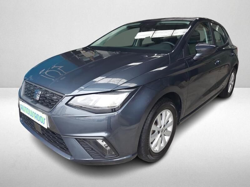 Cinzento Usado 2024 Seat Ibiza | € 17.990 (Preço justo) - Imagem 1/4