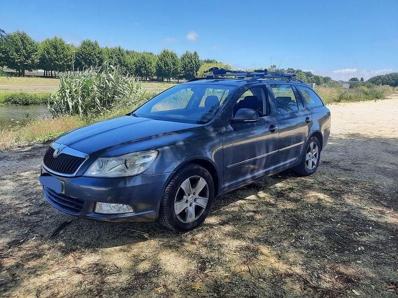 Usado 2009 Skoda Octavia Carrinha | € 4.000 (Super Preço) - Imagem 1/4