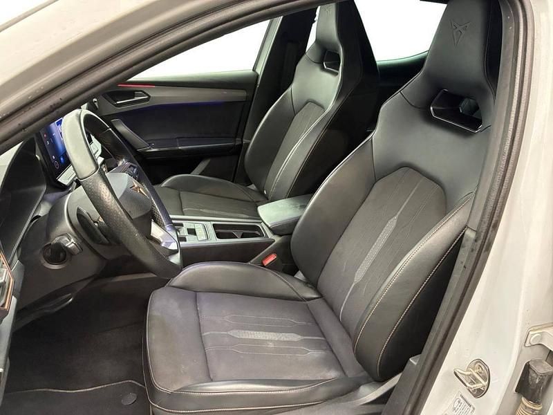 Usado Cupra Leon 150 HP (110 kW) 2023 Branco