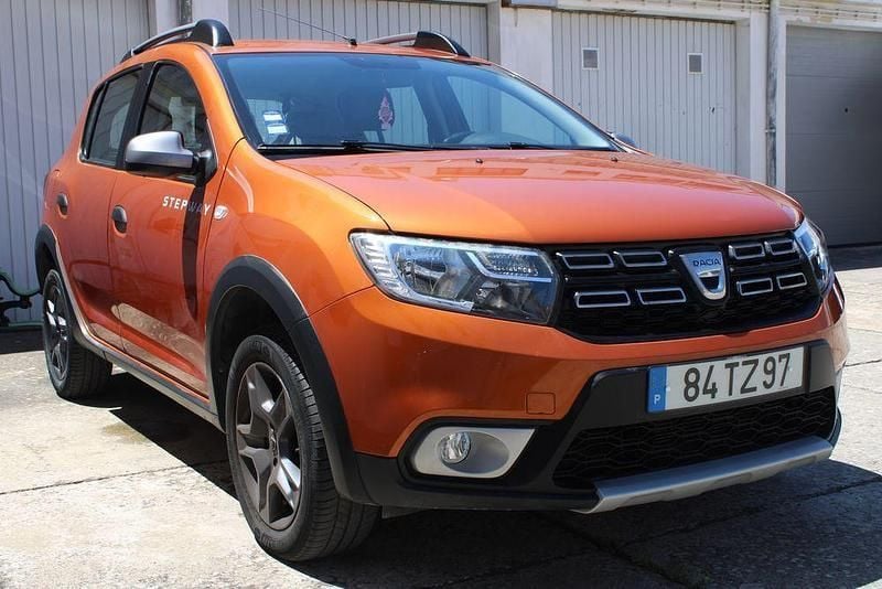 Usado 2017 Dacia Sandero Stepway Citadino | € 11.000 - Imagem 1/4