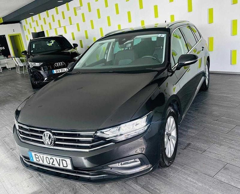 Usado 2021 VW Passat Sedan | € 20.900 (Preço justo) - Imagem 1/4