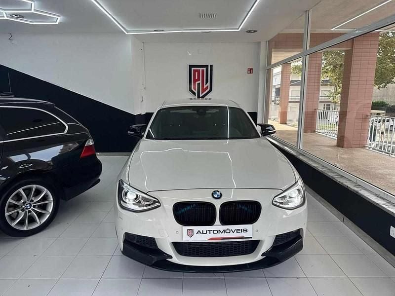 Branco Usado 2014 BMW 120 M Performance Citadino | € 16.900 (Preço justo) - Imagem 1/4