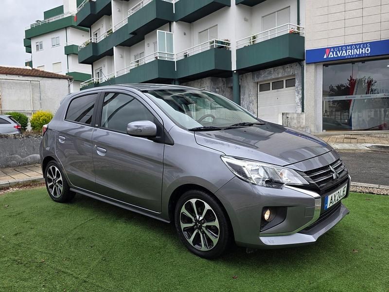 Cinza Usado 2023 Mitsubishi Space Star Edition | € 16.950 (Caro) - Imagem 1/4