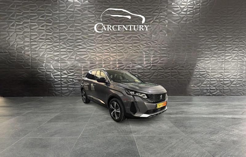 Cinza Usado 2023 Peugeot 3008 GT SUV | € 28.950 - Imagem 1/4