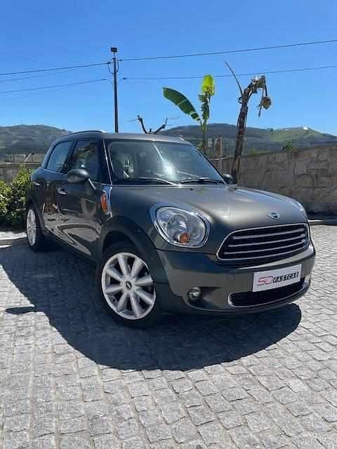 Usado Mini Countryman 111 HP (81 kW) 2011 Cinzento SUV