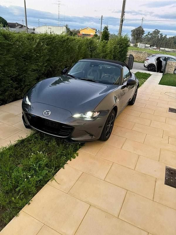 Cinzento Usado 2019 Mazda MX5 Cabrios | € 25.900 (Preço justo) - Imagem 1/4