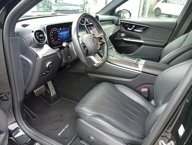 Usado Mercedes E300 Premium 333 HP (244 kW) 2024 Preto obsidian SUV