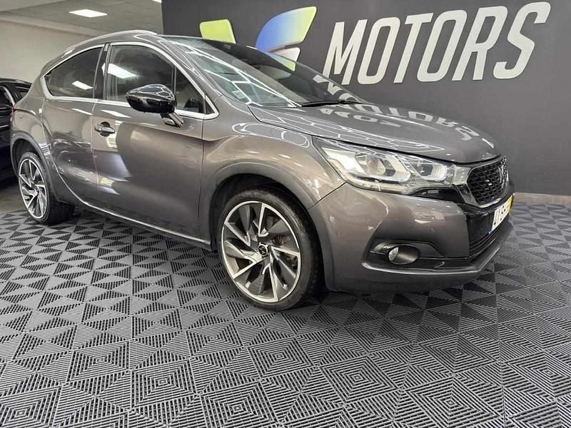 Usado DS Automobiles DS4 180 HP (132 kW) 2016 Cinzento Citadino