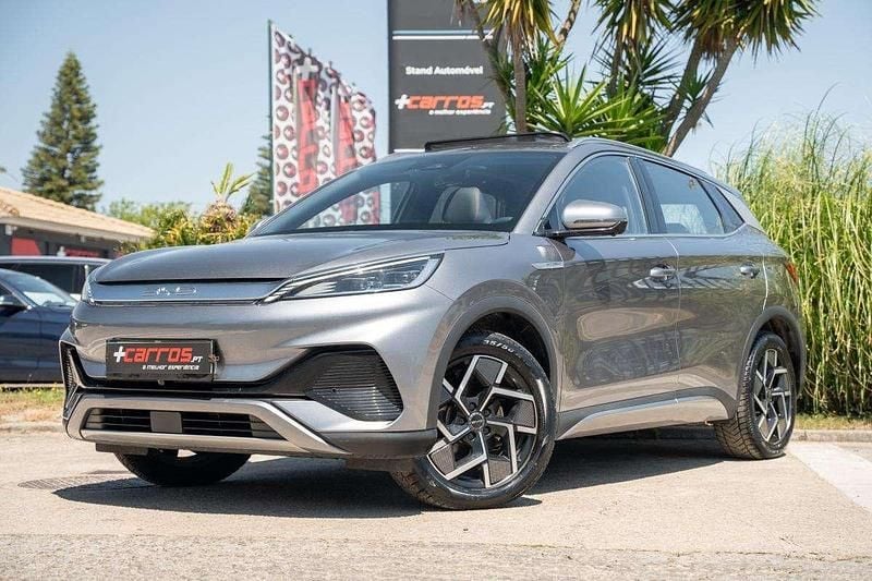 Cinzento Usado 2023 BYD Atto 3 SUV | € 28.750 (Preço justo) - Imagem 1/4