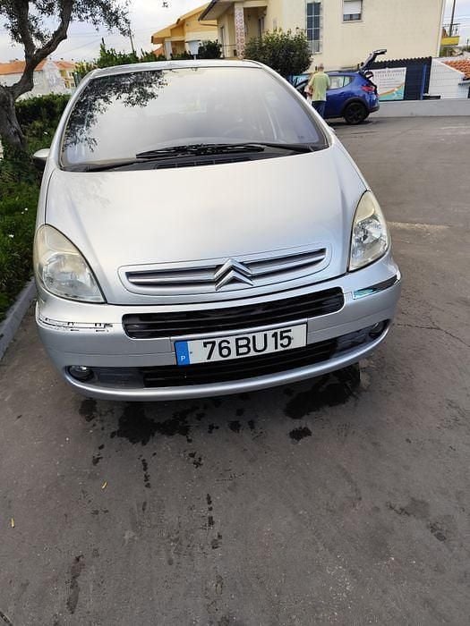 Usado 2006 Citroën Xsara Picasso Monovolume | € 3.650 - Imagem 1/4
