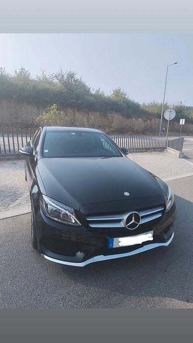 Usado Mercedes C180 AMG line 120 HP (88 kW) 2015 Sedan