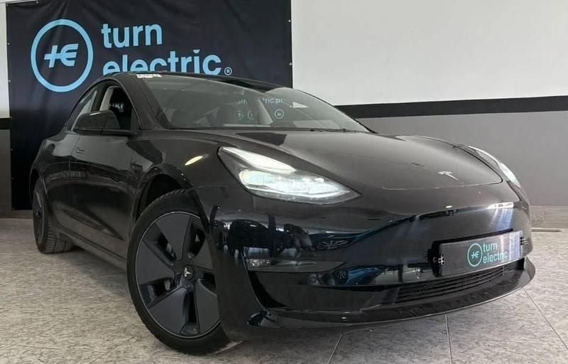 Preto Usado 2021 Tesla Model 3 Sedan | € 27.750 (Preço justo) - Imagem 1/1