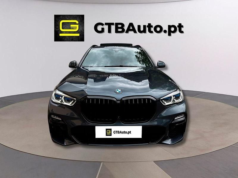 Cinza Usado 2021 BMW X5 Sport Line SUV | € 58.499 - Imagem 1/4
