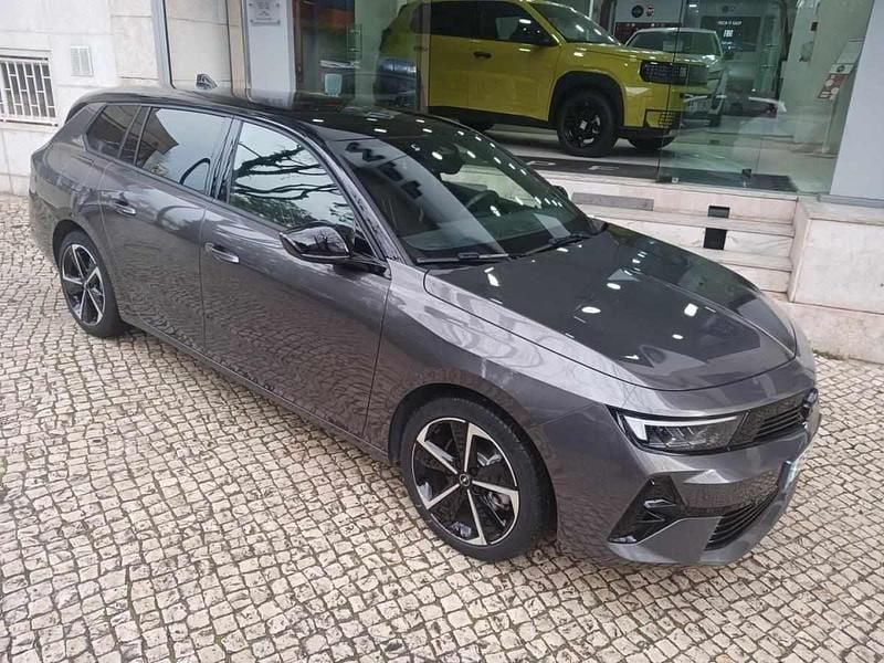 Usado Opel Astra Sport 145 HP (106 kW) 2025 Cinzento Carrinha