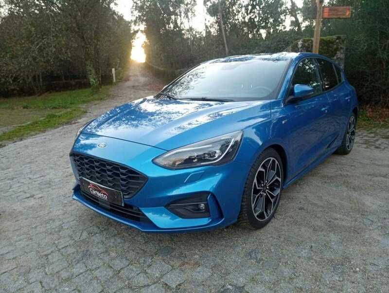 Azul Usado 2019 Ford Focus ST-Line Carrinha | € 17.000 (Preço justo) - Imagem 1/4