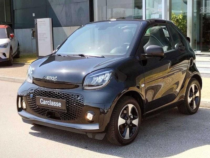 Preto Usado 2024 Smart ForTwo Electric Drive Cabrios | € 20.900 - Imagem 1/4