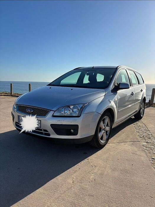 Usado Ford Focus 109 HP (80 kW) 2006 Sedan