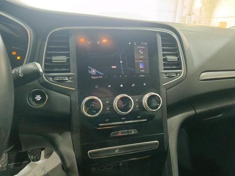 Usado Renault Mégane IV 115 HP (84 kW) 2021 Cinzento Carrinha