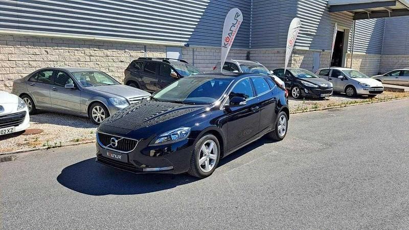 Preto Usado 2018 Volvo V40 Momentum Carrinha | € 14.980 (Bom preço) - Imagem 1/4