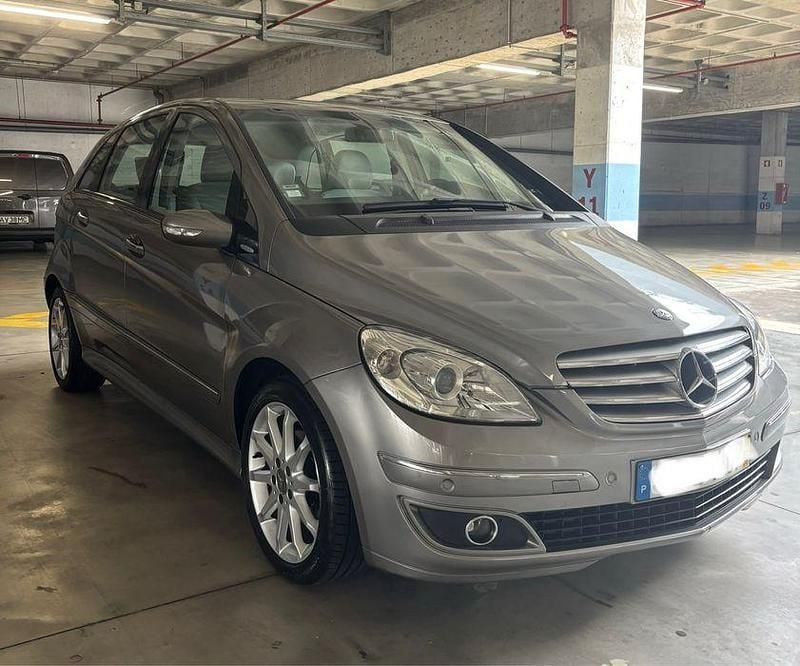 Usado 2007 Mercedes B200 Monovolume | € 9.900 (Bom preço) - Imagem 1/4