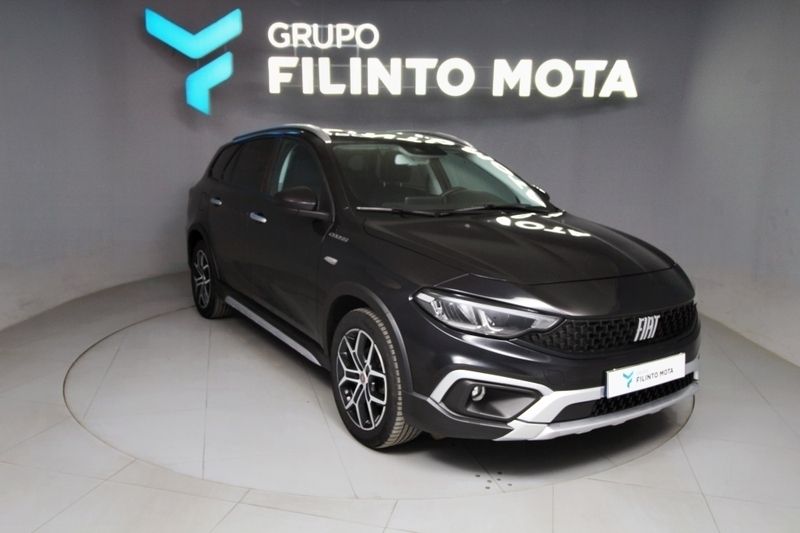 Preto Usado 2023 Fiat Tipo Cross Carrinha | € 17.840 (Preço justo) - Imagem 1/1