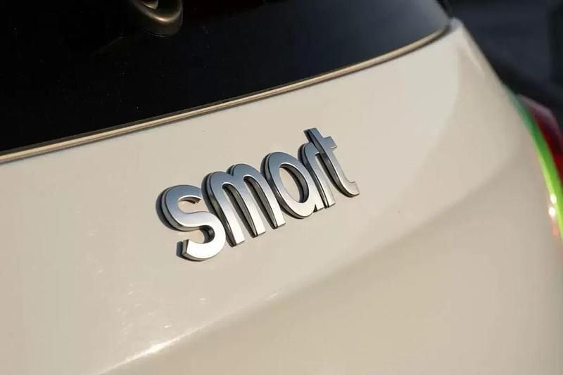 Usado Smart ForFour Electric Drive 60 kW (82 HP) 2019 Branco