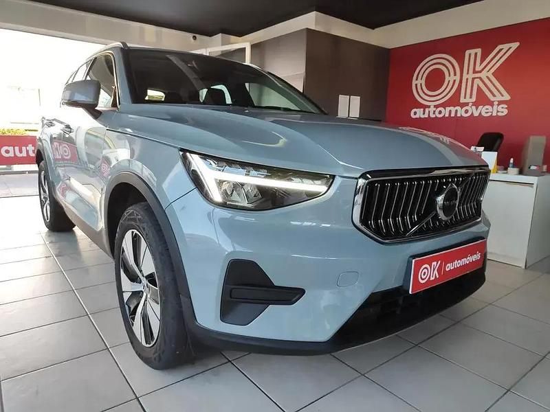 Usado Volvo XC40 211 HP (155 kW) 2023 Cinza antracite SUV