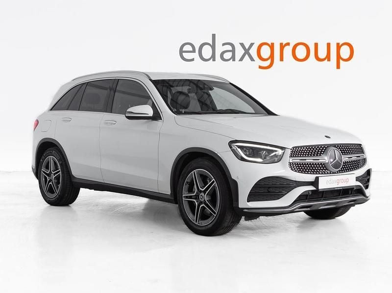 Branco Usado 2020 Mercedes GLC300 AMG line SUV | € 39.990 (Preço elevado) - Imagem 1/4