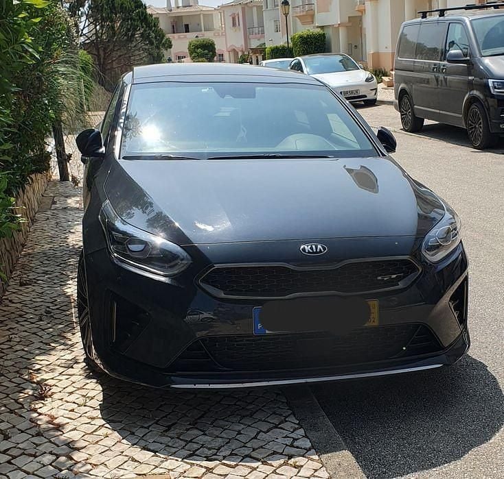 Usado 2020 Kia ProCeed GT Citadino | € 24.500 - Imagem 1/4