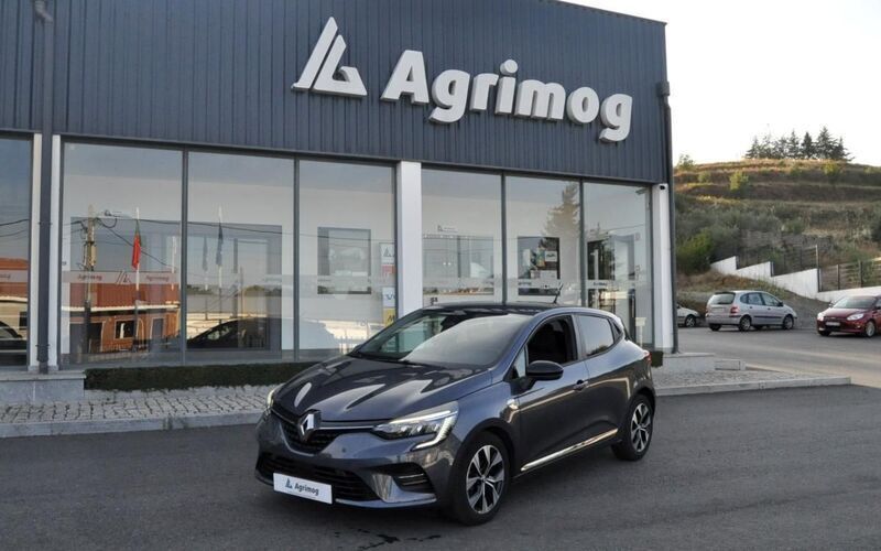 Cinza Usado 2022 Renault Clio V LIMITED | € 17.800 (Preço justo) - Imagem 1/4