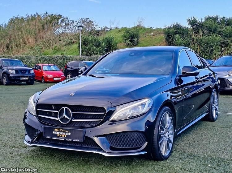 Preto Usado 2014 Mercedes C220 AMG line Sedan | € 27.499 (Caro) - Imagem 1/1