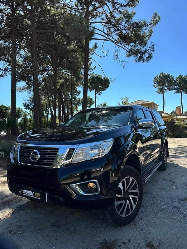 Preto Usado 2017 Nissan Navara Acenta Pickup | € 30.900 (Caro) - Imagem 1/4