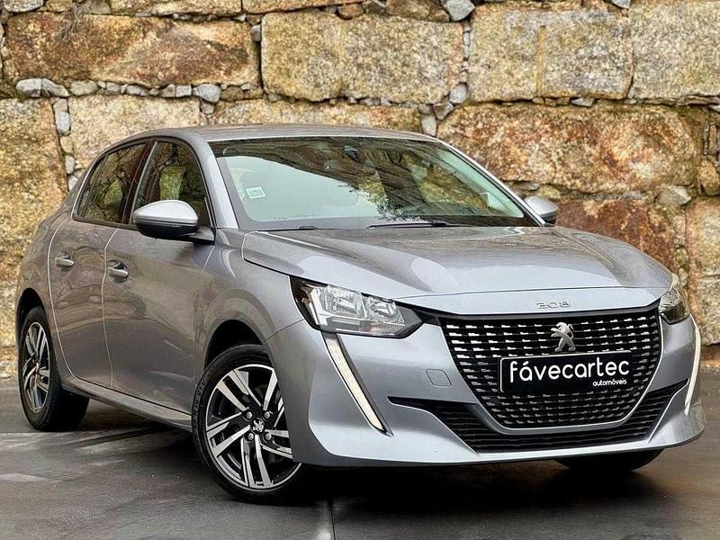 Cinza Usado 2020 Peugeot 208 Allure Citadino | € 13.950 (Preço justo) - Imagem 1/4