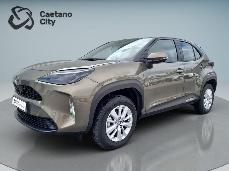 Bronze (pintura metalizada) Usado 2024 Toyota Yaris Comfort Sedan | € 26.500 (Preço elevado) - Imagem 1/4