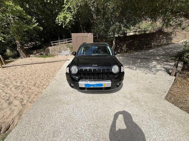 Usado 2007 Jeep Compass Limited SUV | € 7.300 - Imagem 1/4