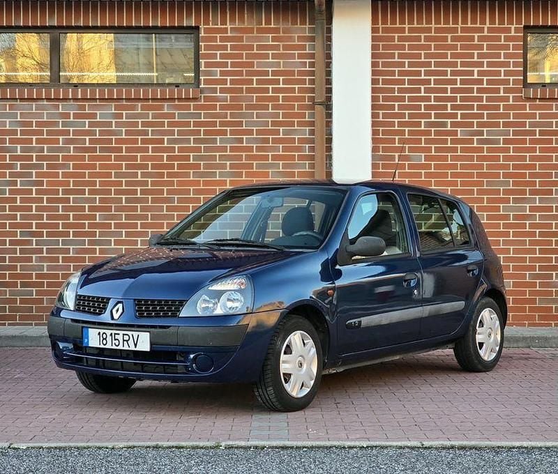 Usado 2001 Renault Clio II Sedan | € 2.290 (Preço justo) - Imagem 1/4